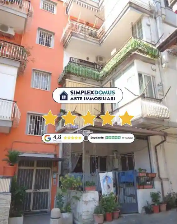 Appartamento in vendita a Napoli