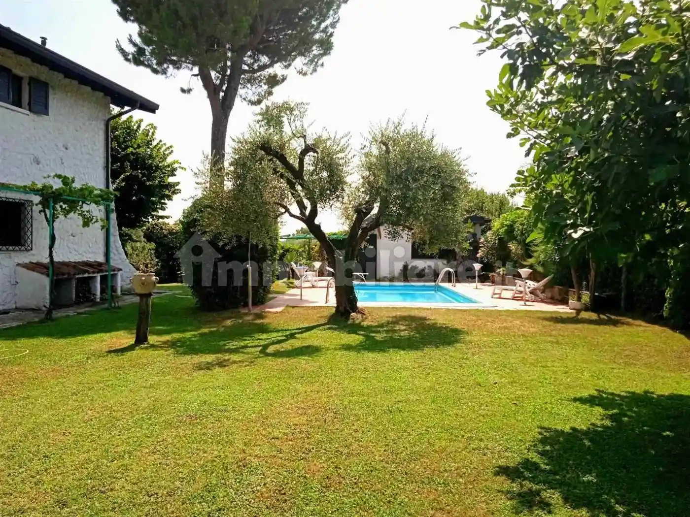 Appartamento in affitto a Moniga del Garda