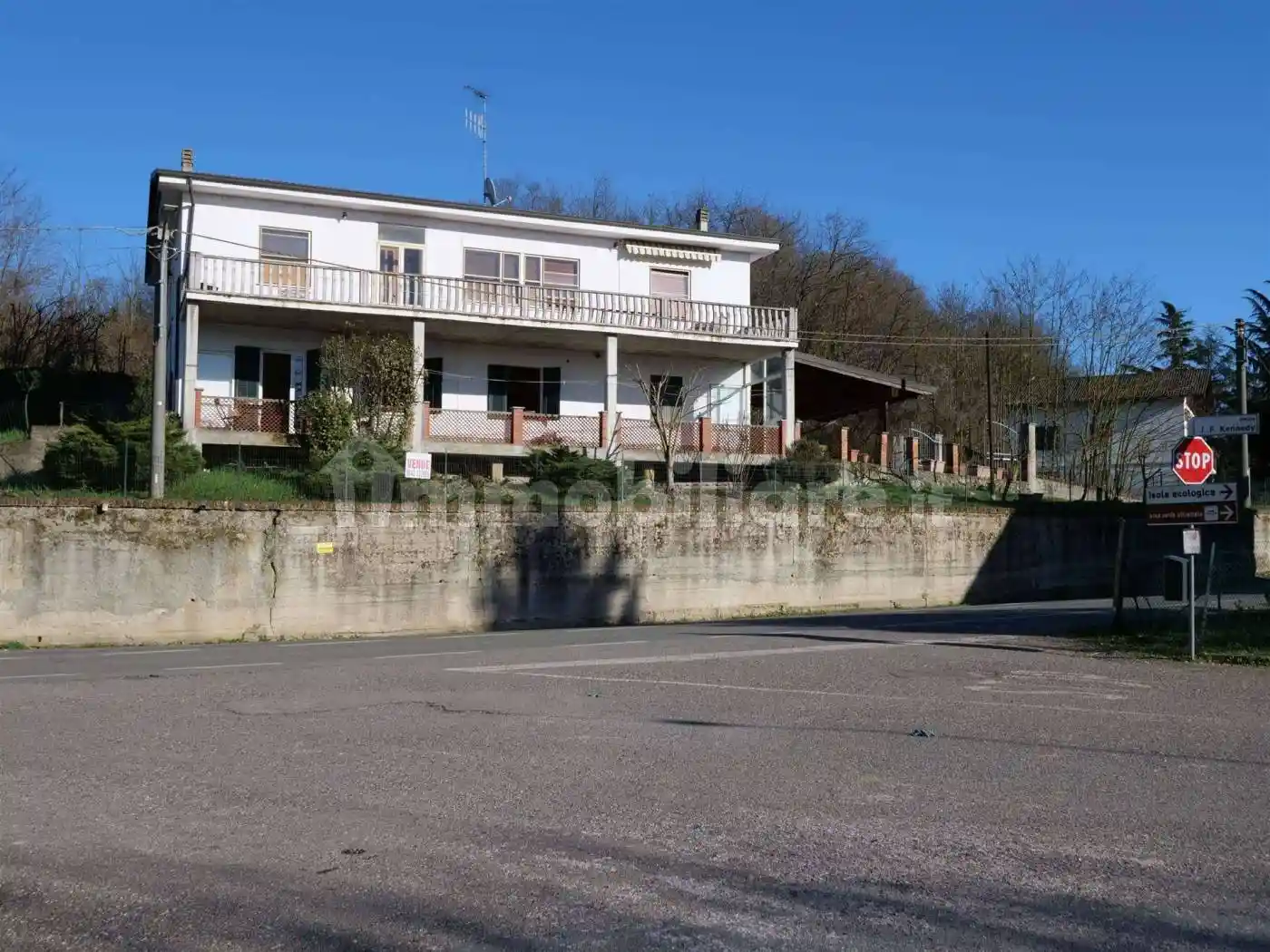 Casa indipendente in vendita a Francavilla Bisio