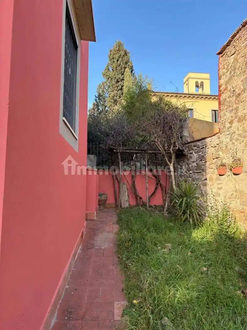 Appartamento in vendita a Firenze