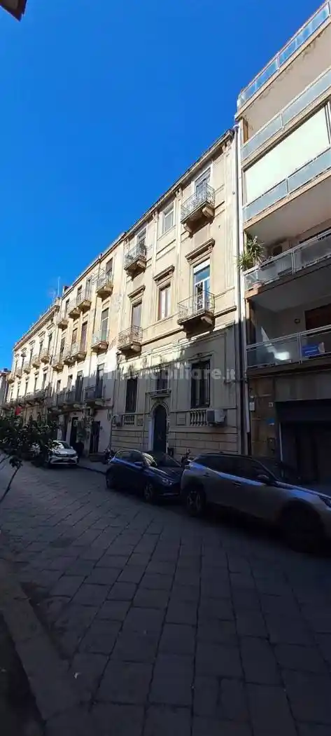 Appartamento in affitto a Catania