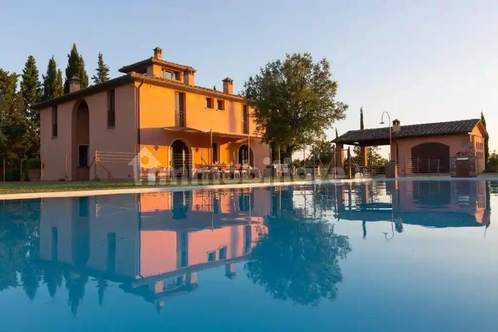 Villa in vendita a Peccioli