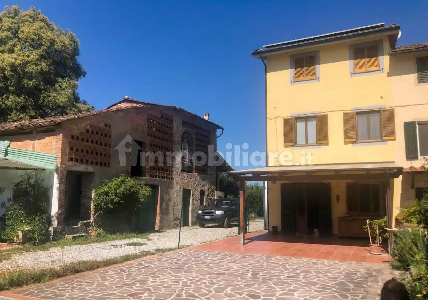 Casa indipendente in vendita a Lucca