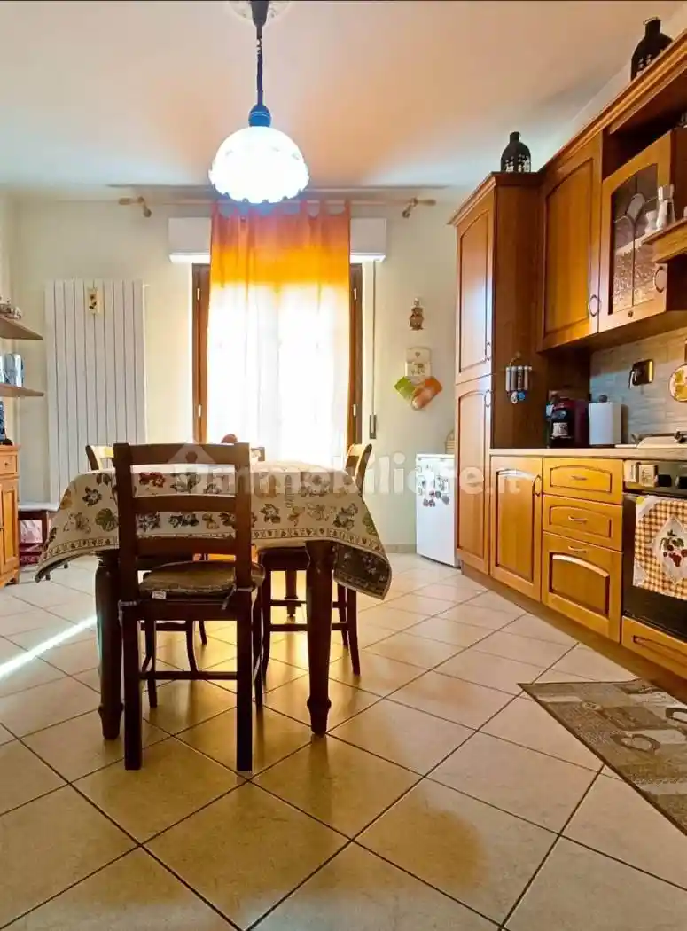 Appartamento in vendita a Cecina