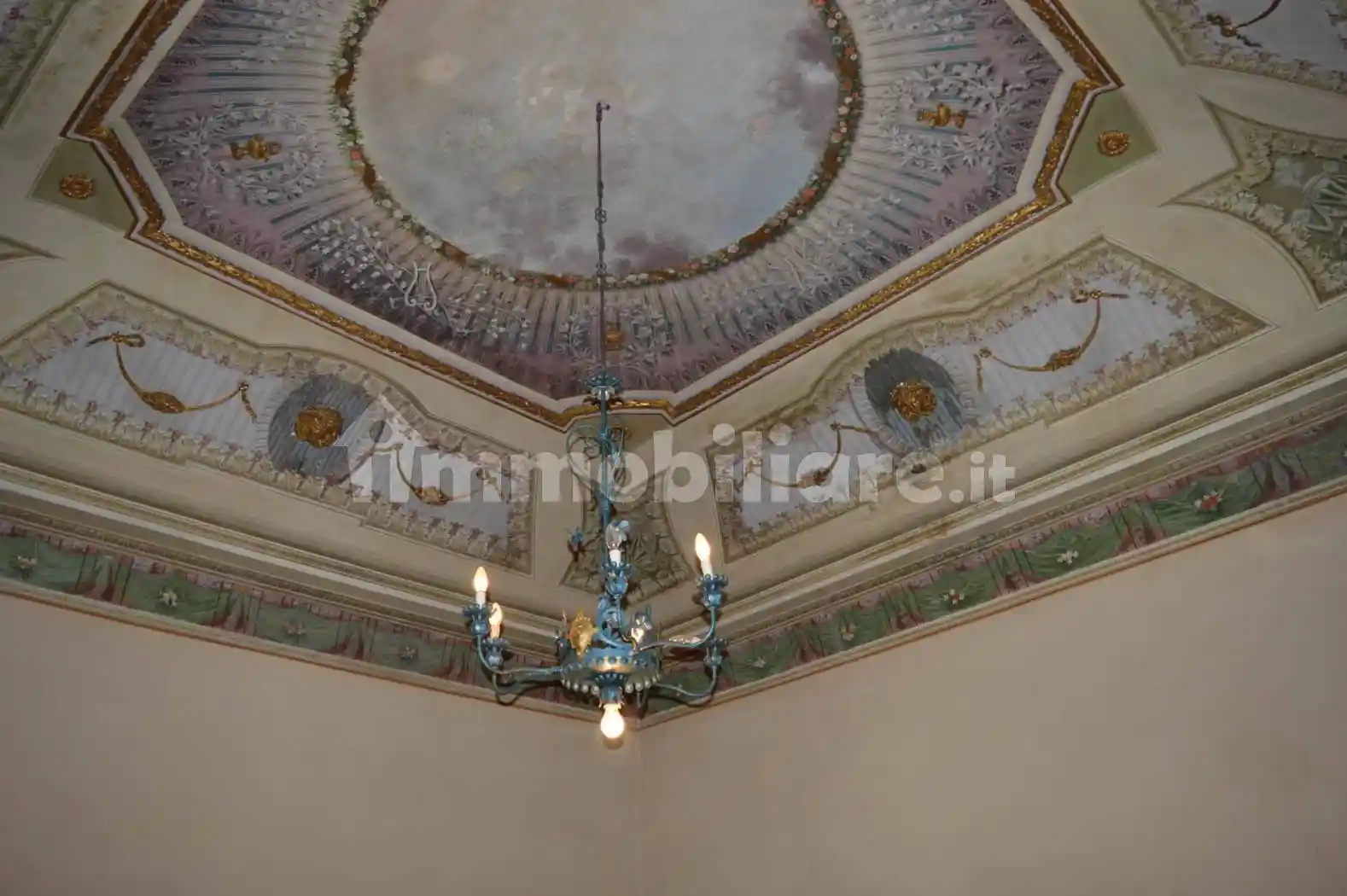 Appartamento in vendita a Volterra