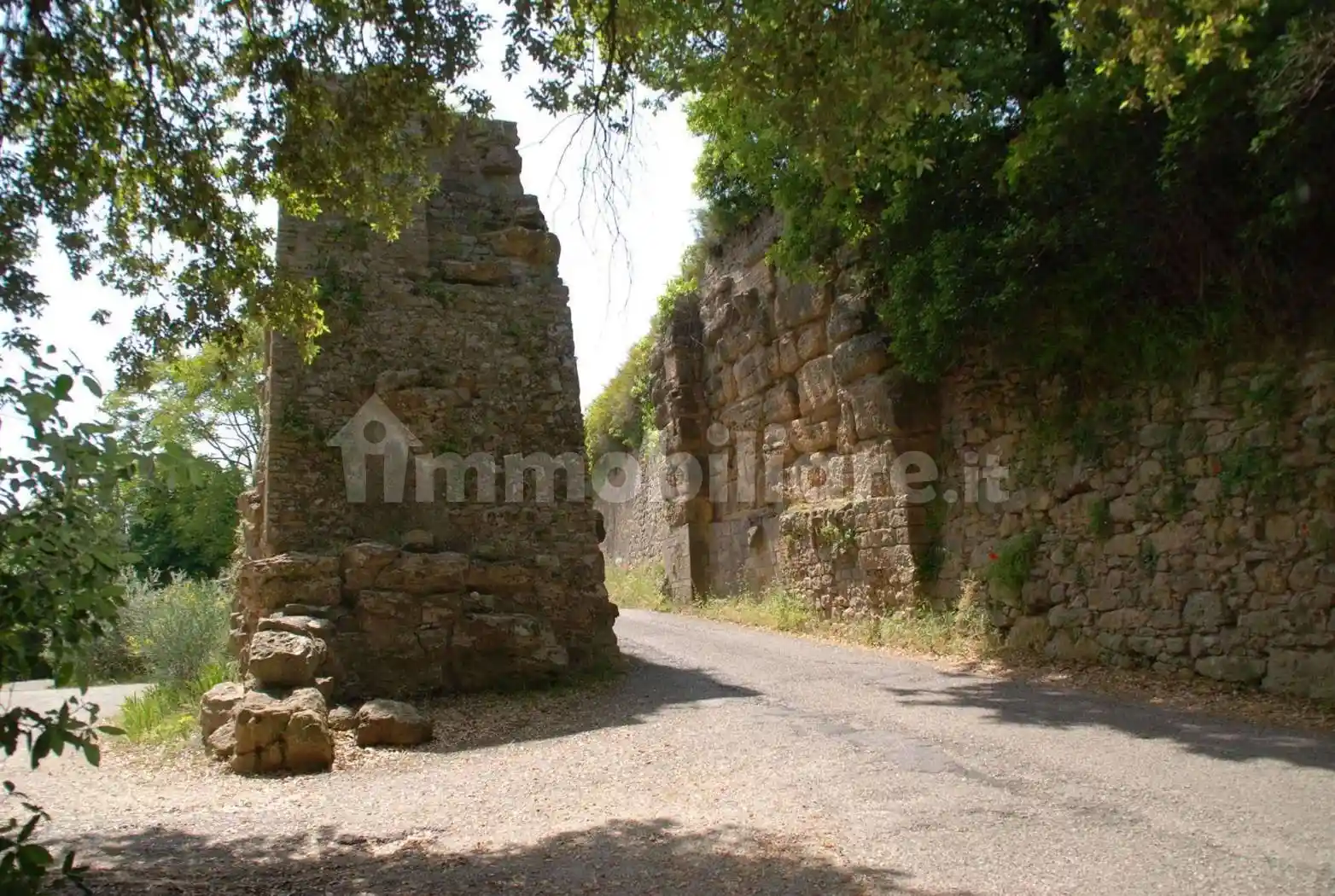 Appartamento in vendita a Volterra