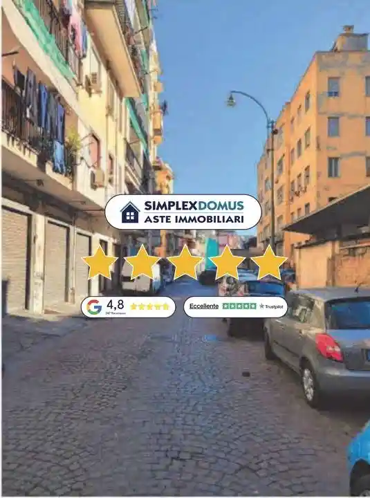 Appartamento in vendita a Napoli