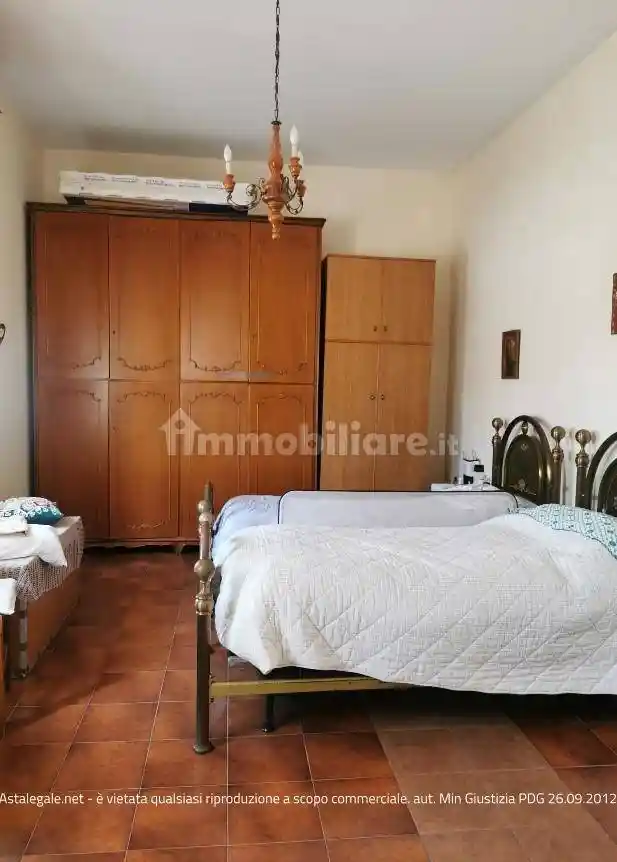 Appartamento in vendita a Locri