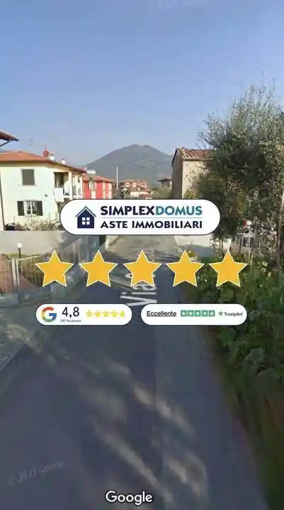 Villa in vendita a Pescia