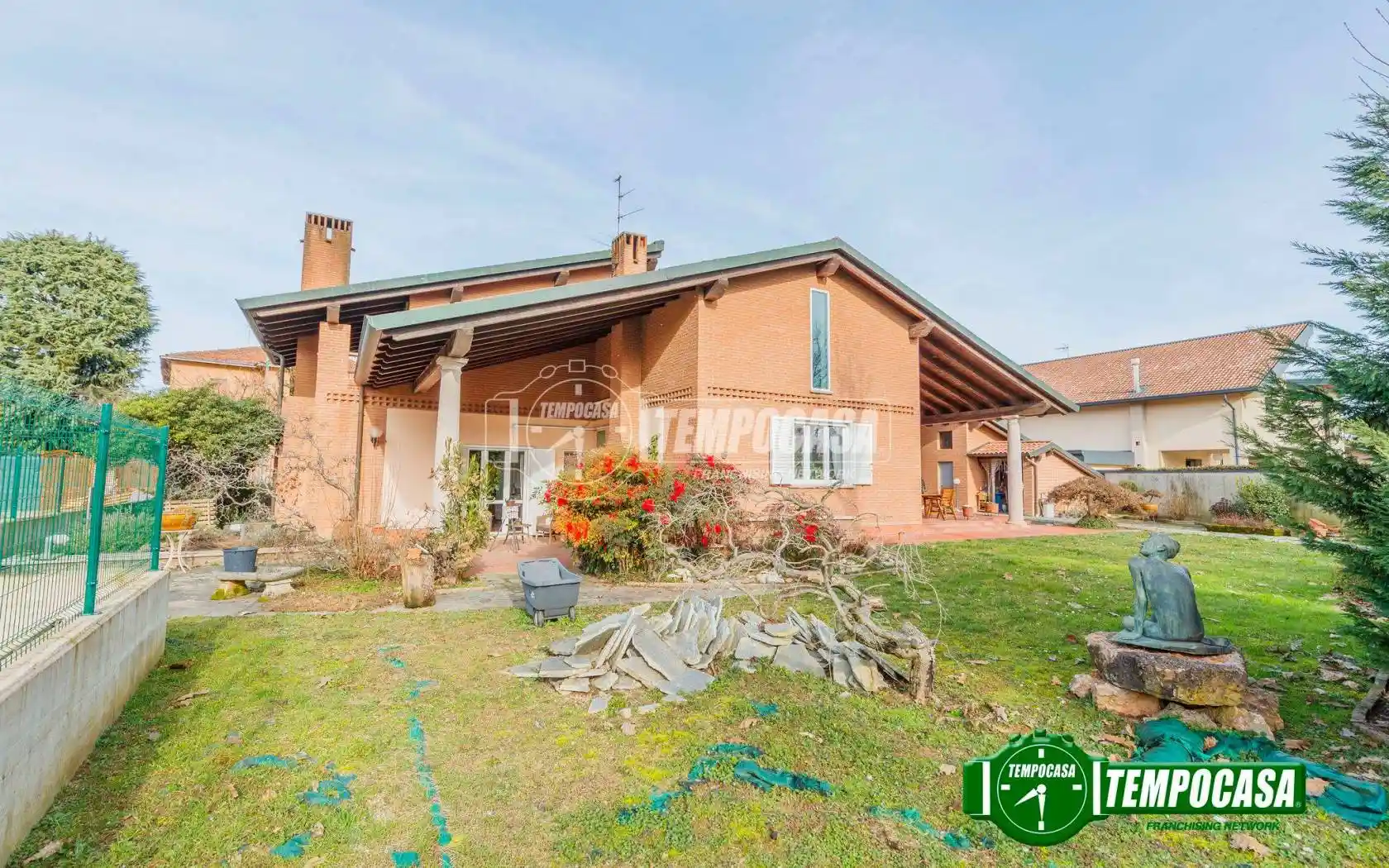 Villa in vendita a San Genesio ed Uniti