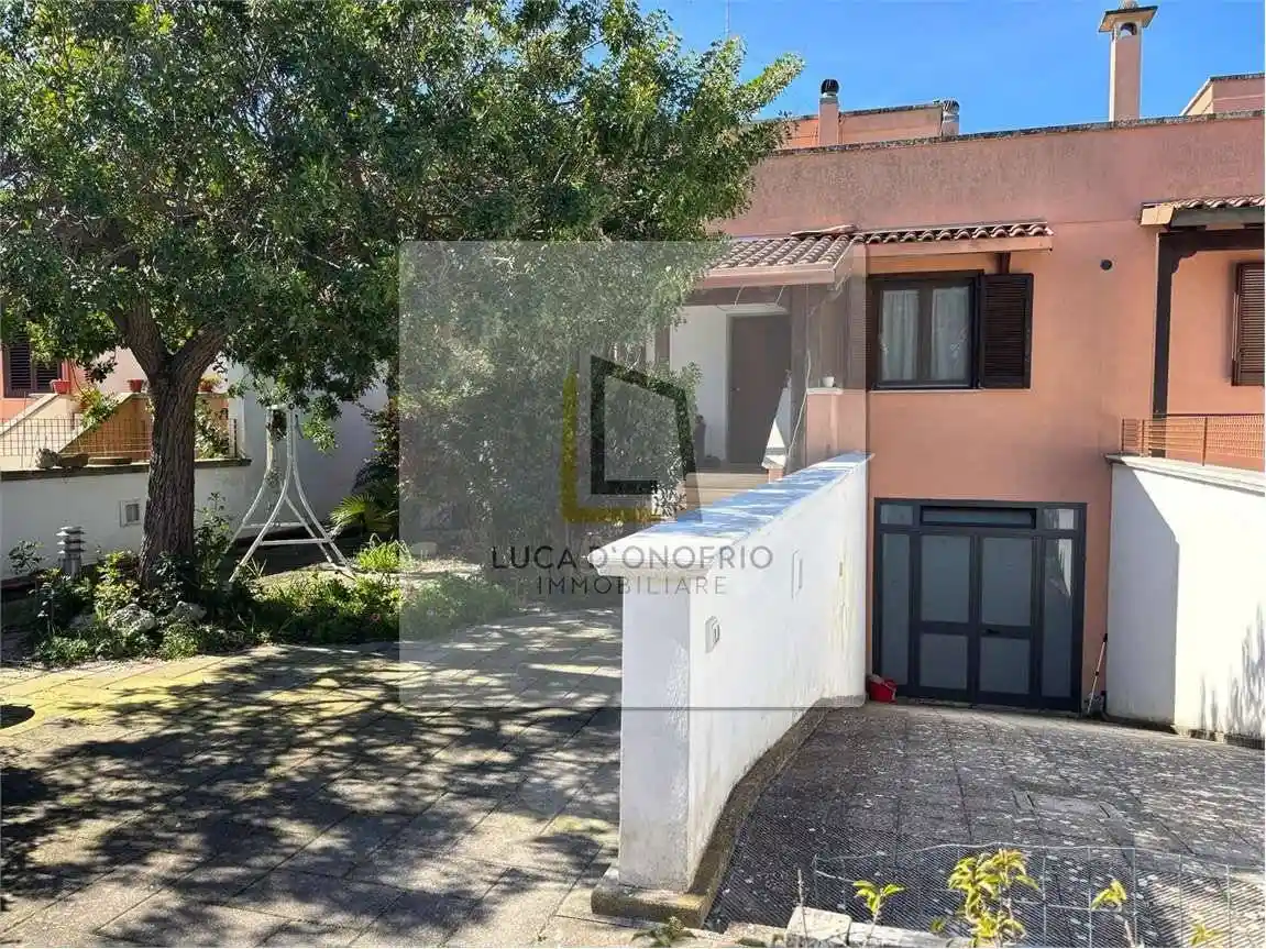 Villetta a schiera in vendita a Lizzanello