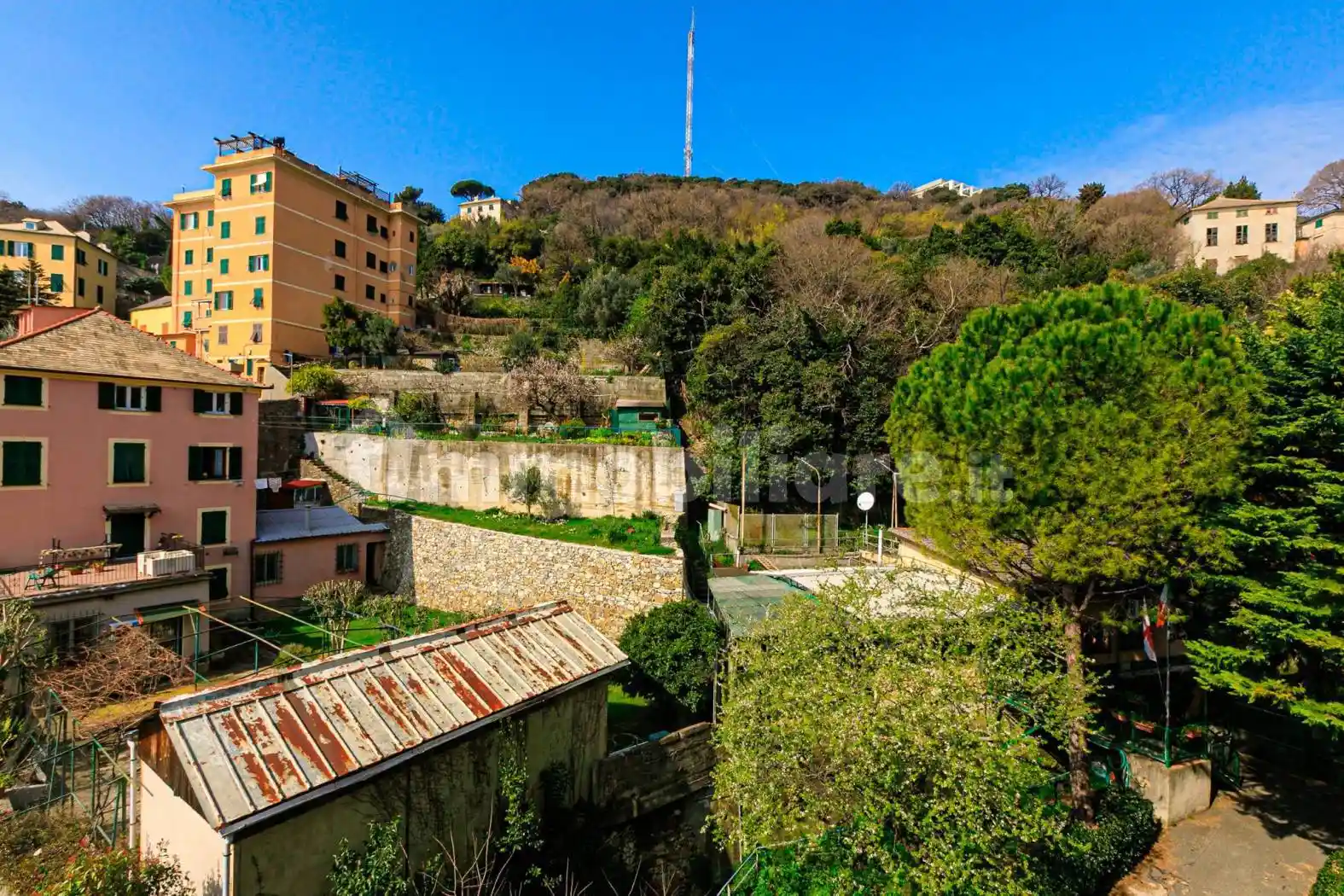 Appartamento in vendita a Genova