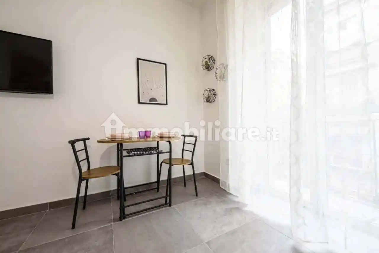 Appartamento in affitto a Napoli