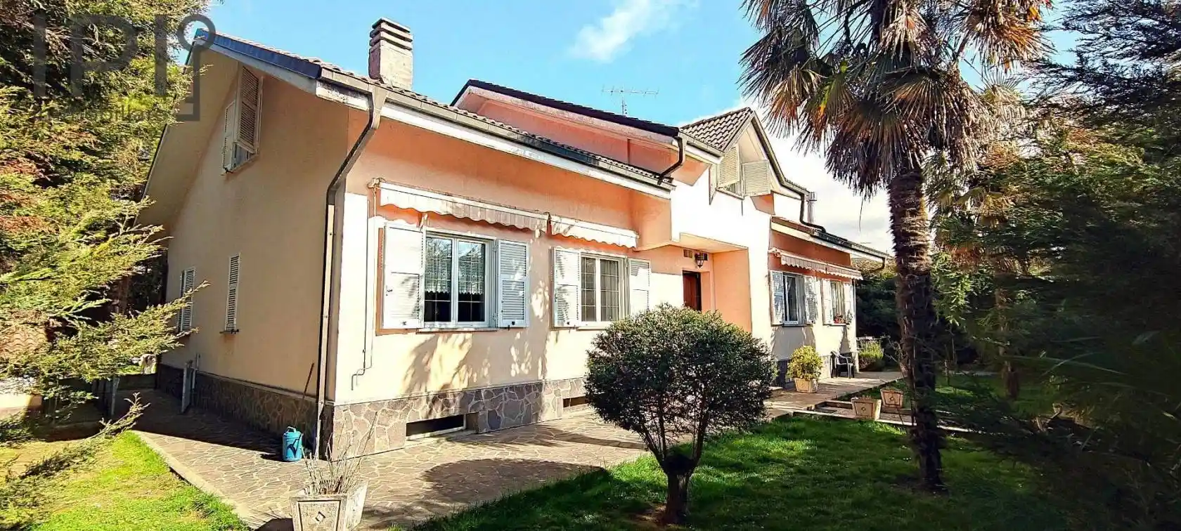 Villa in vendita a Carcare