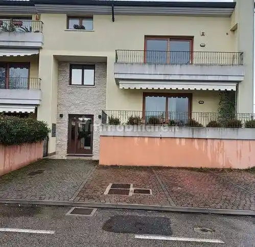 Appartamento in affitto a Casier