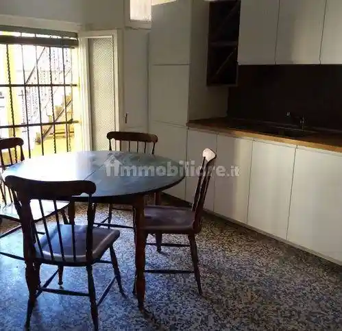 Rustico - Casale in affitto a Brescia