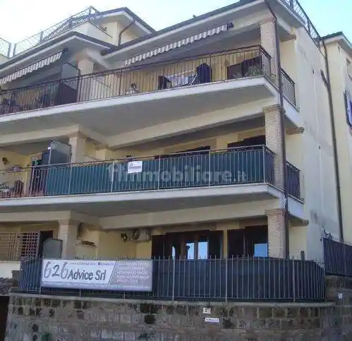 Appartamento in vendita a Rignano Flaminio