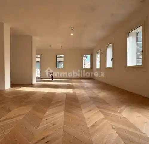 Appartamento in vendita a Treviso