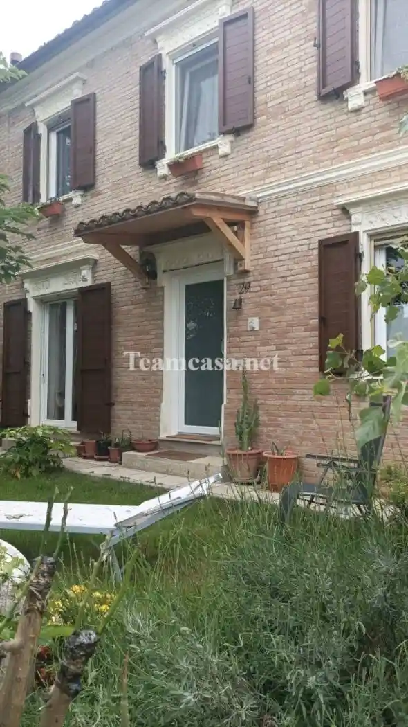 Villa in vendita a Mombaroccio