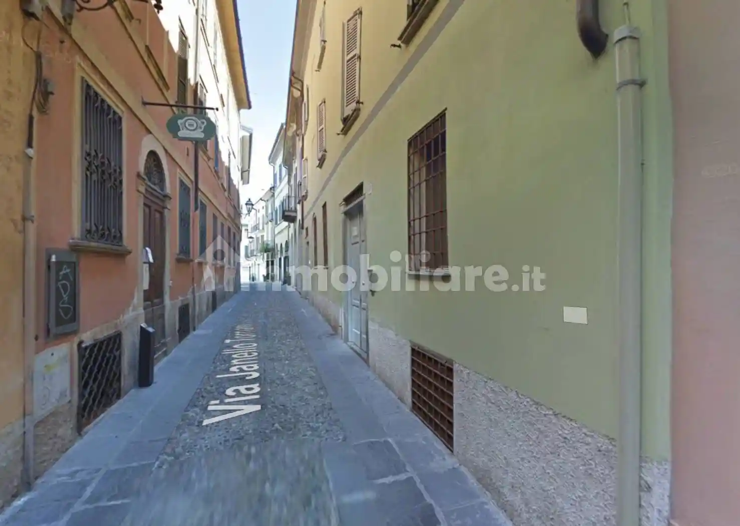 Appartamento in vendita a Cremona