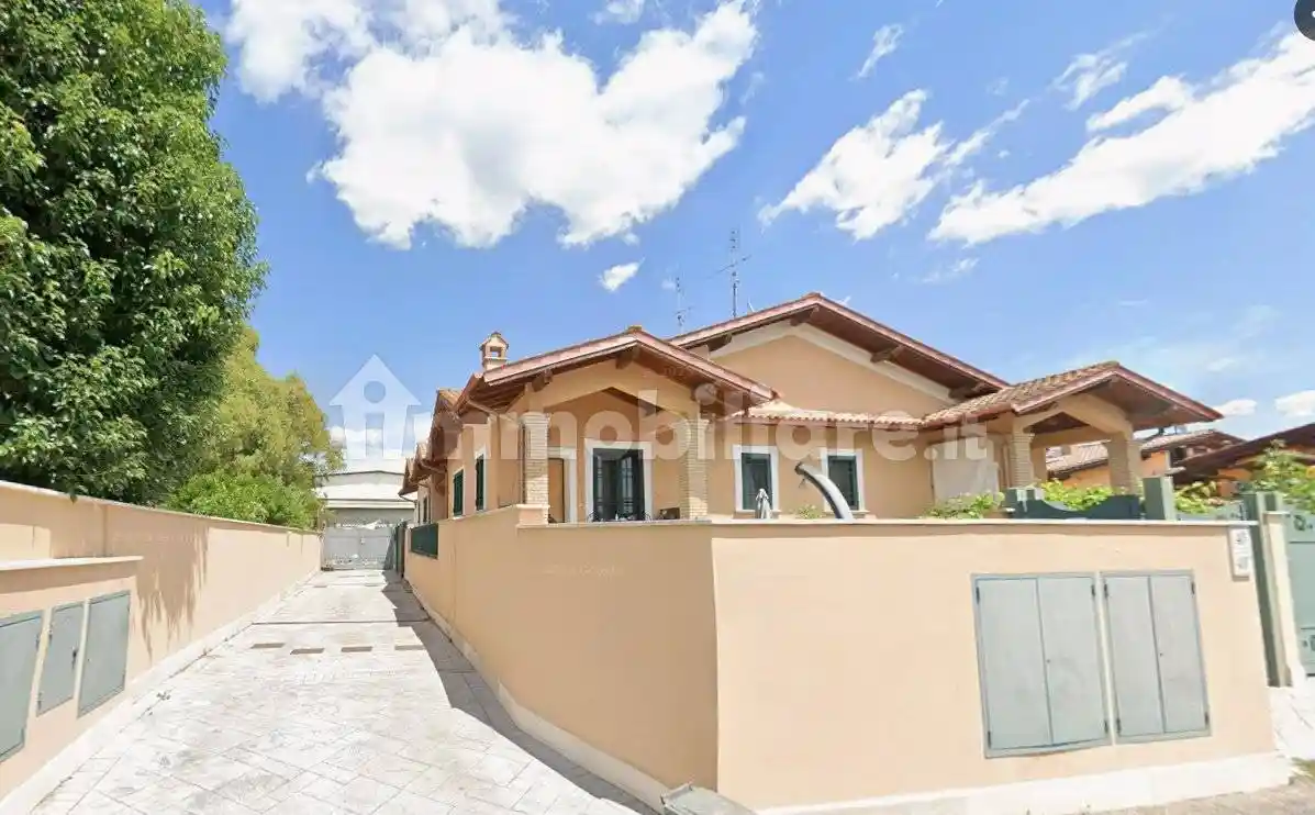 Villa in vendita a Roma
