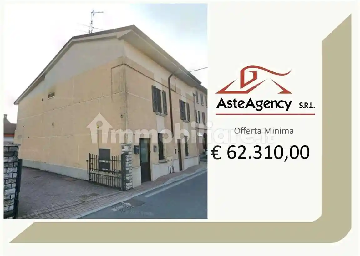 Casa indipendente in vendita a Borgo San Giacomo