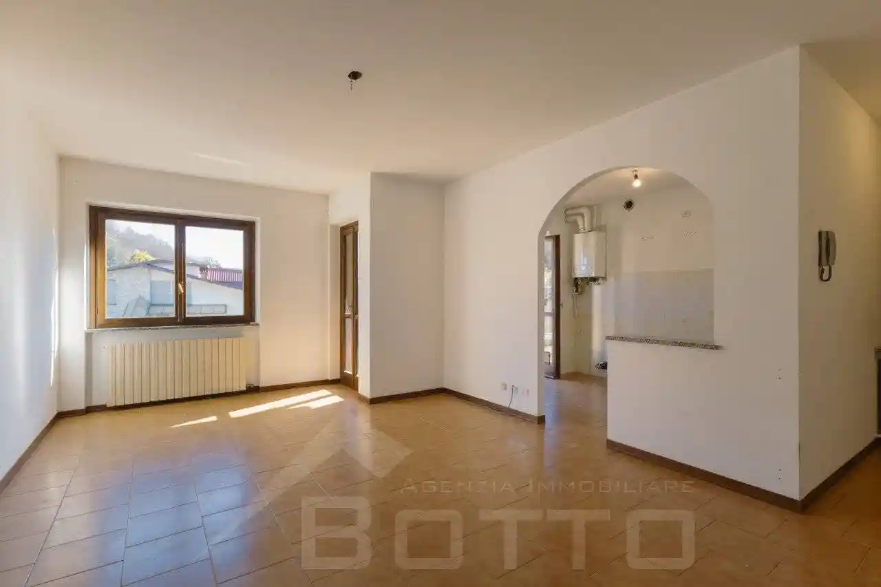 Appartamento in vendita a Briga Novarese