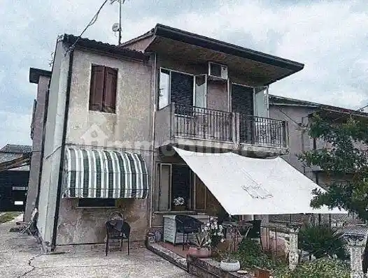 Casa indipendente in vendita a Anguillara Veneta