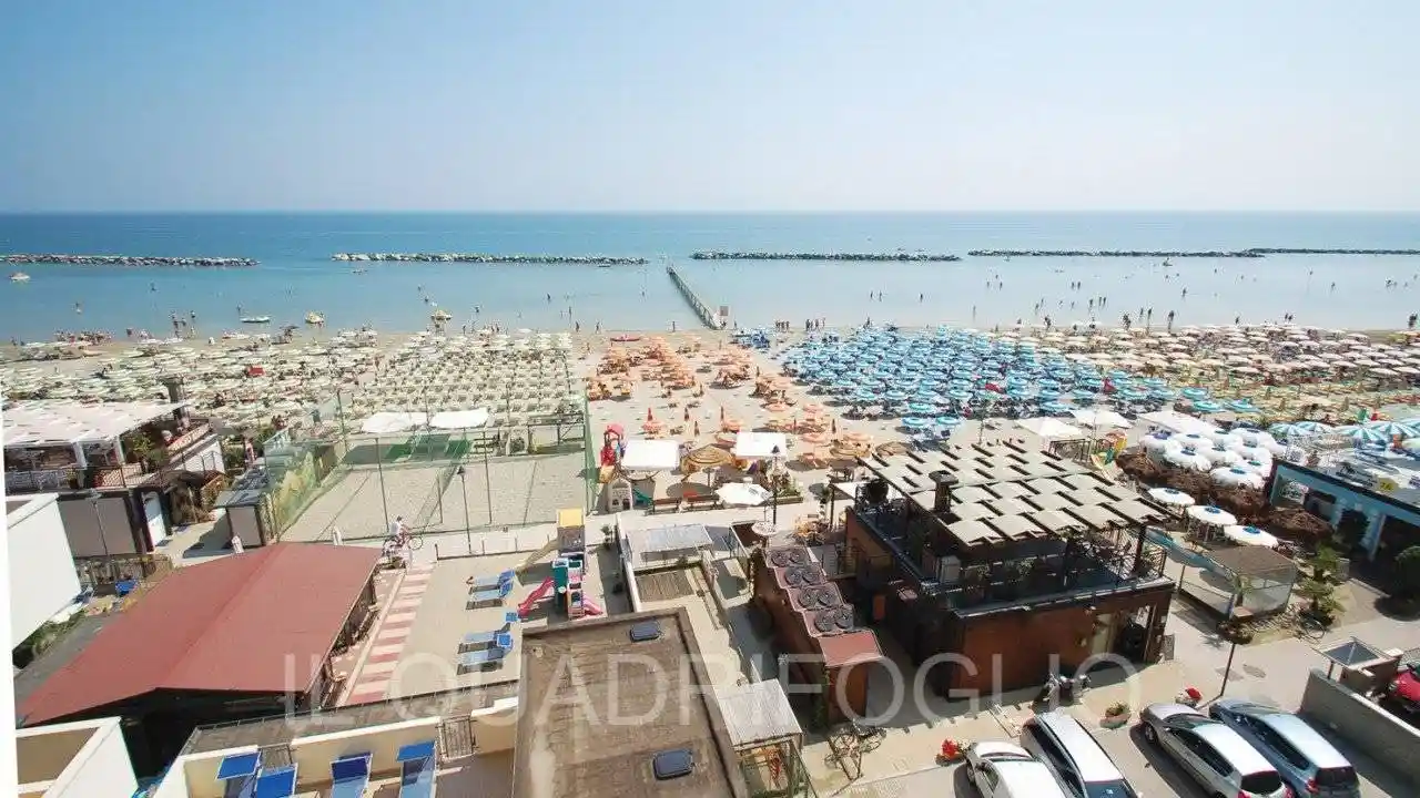 Palazzo - Edificio in vendita a Gatteo