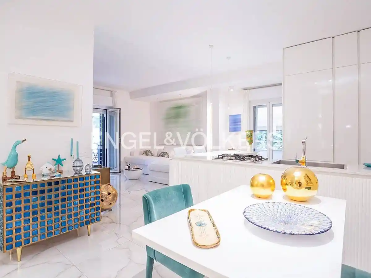 Appartamento in vendita a Roma