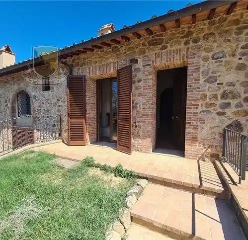 Rustico - Casale in vendita a Sovicille