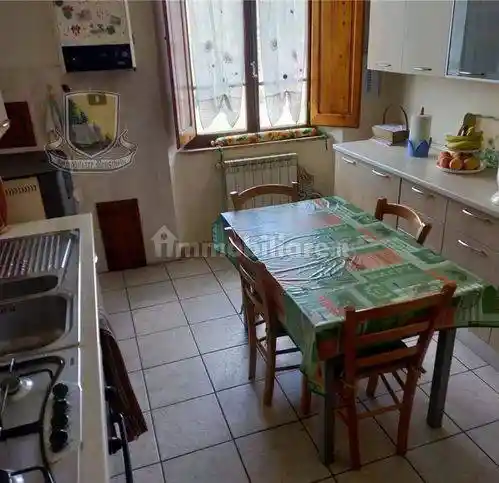 Appartamento in vendita a Monticiano