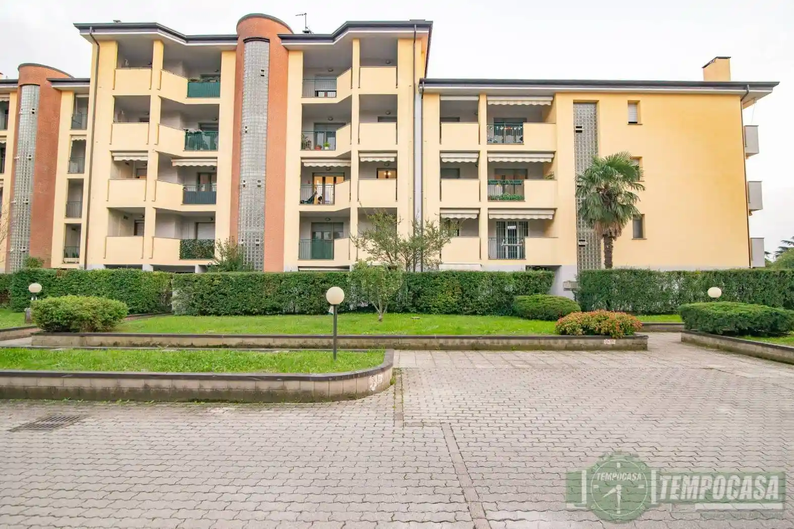 Appartamento in vendita a Senago