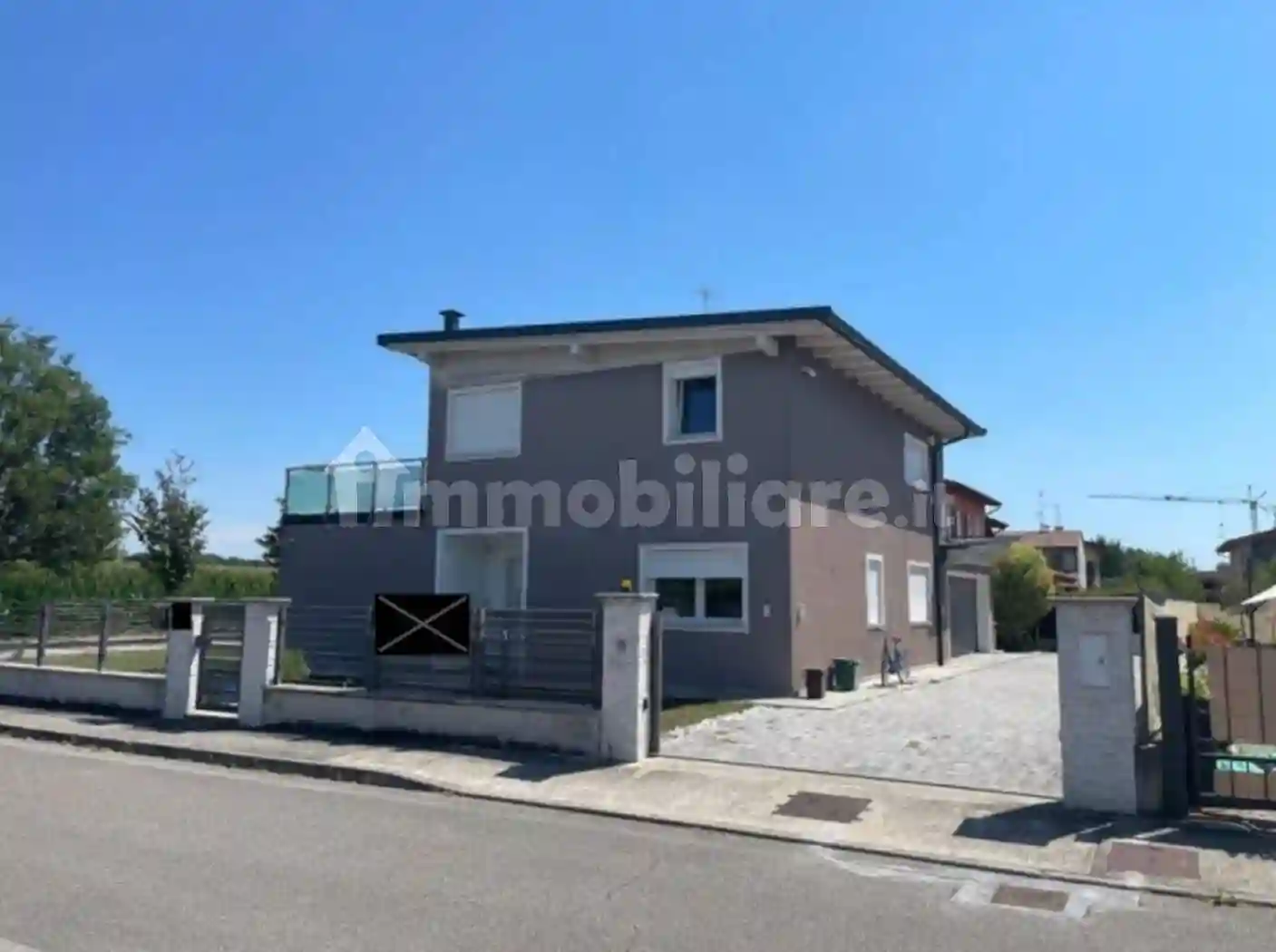Villa - foto 2