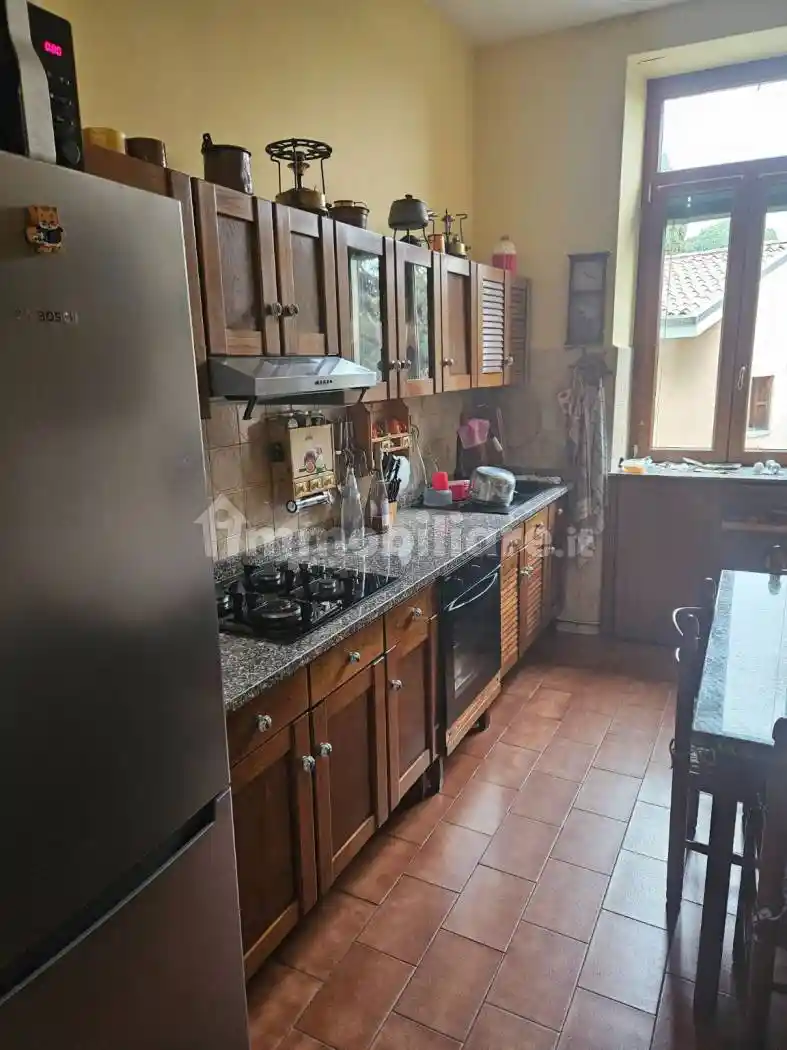 Appartamento in vendita a Erba