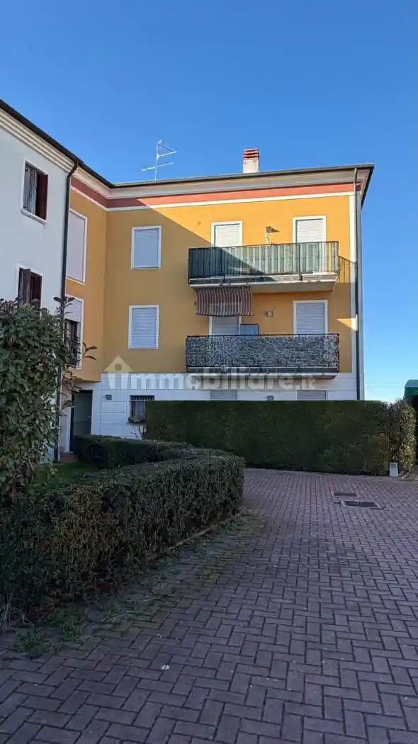 Appartamento in vendita a Erbè