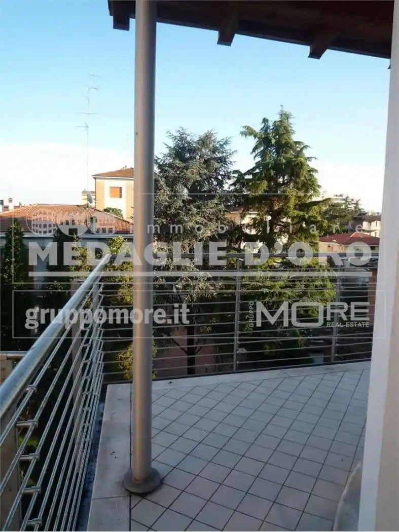 Appartamento in vendita a Modena