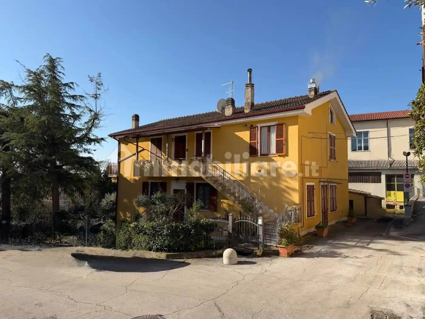 Villa in vendita a Macerata