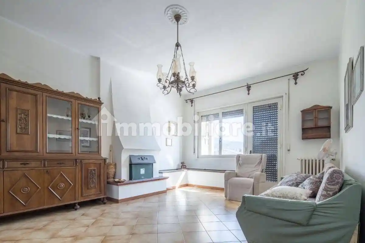 Appartamento in vendita a Massa