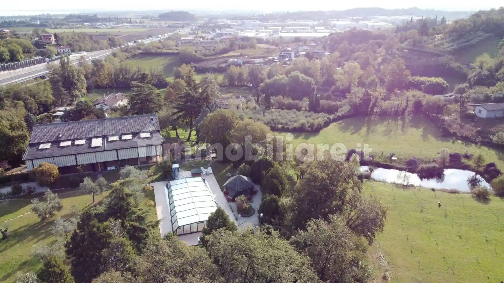 Villa in vendita a Lonato del Garda