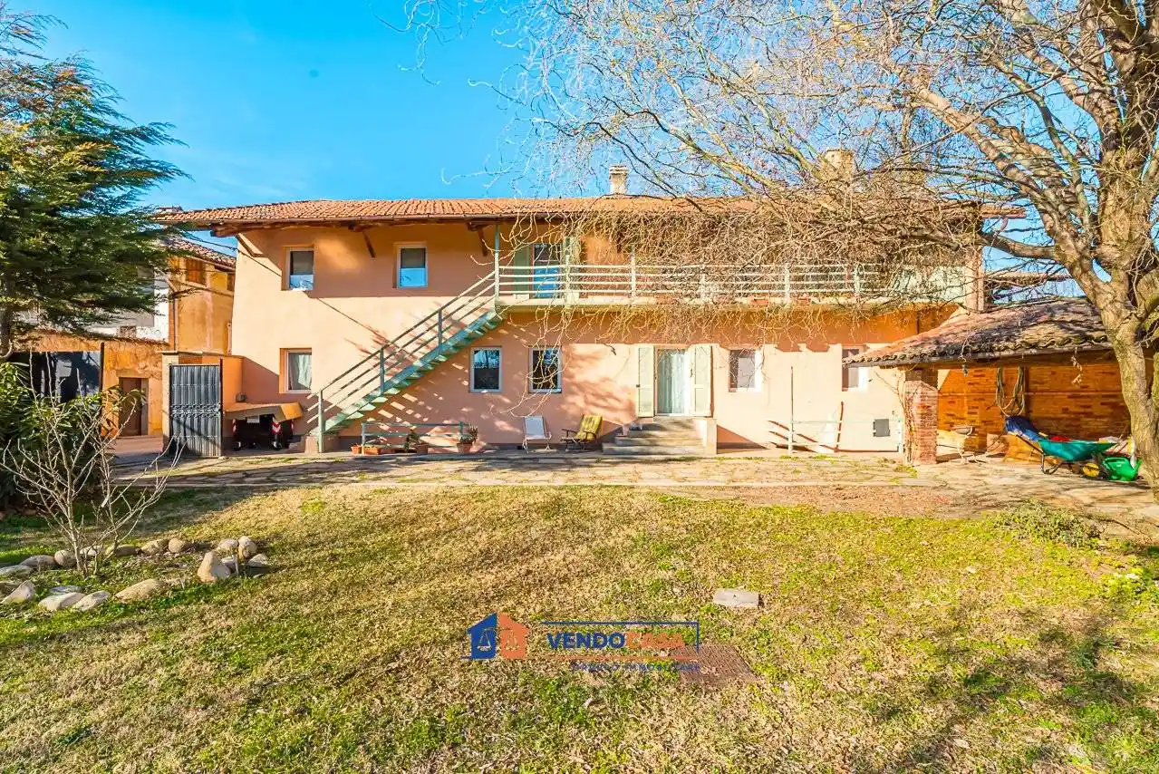 Rustico - Casale in vendita a Busca