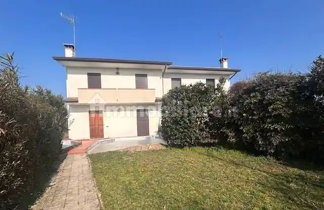 Villa in vendita a Castelfranco Veneto