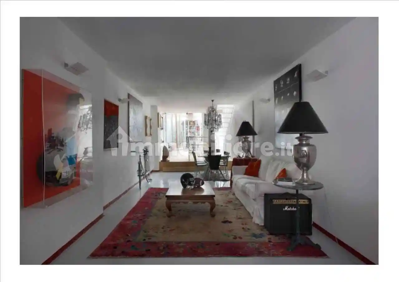 Casa indipendente in vendita a Piacenza