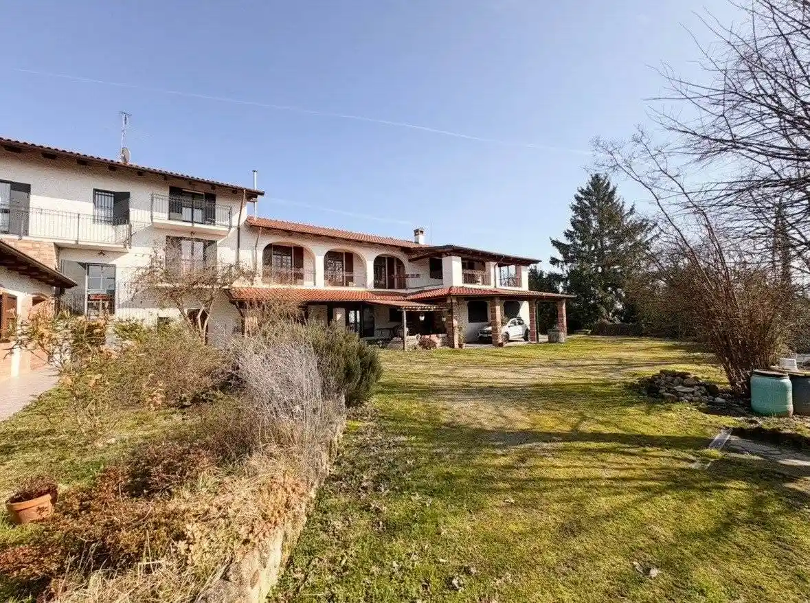 Rustico - Casale in vendita a Penango