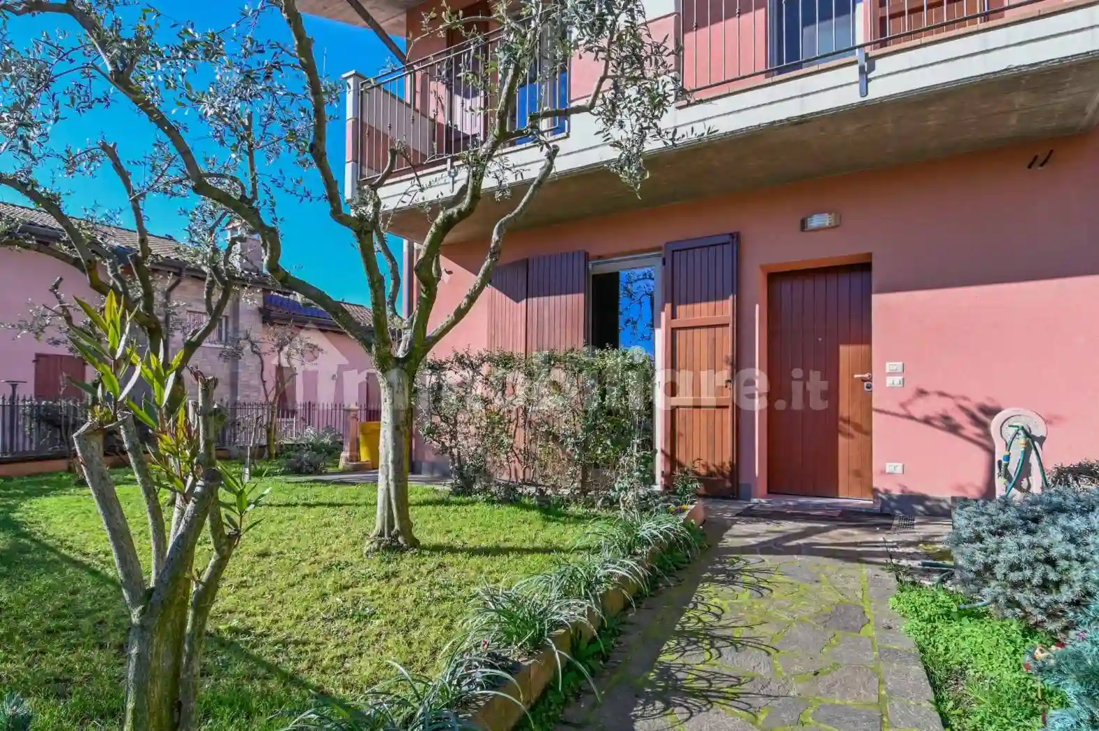 Villetta a schiera - foto 2