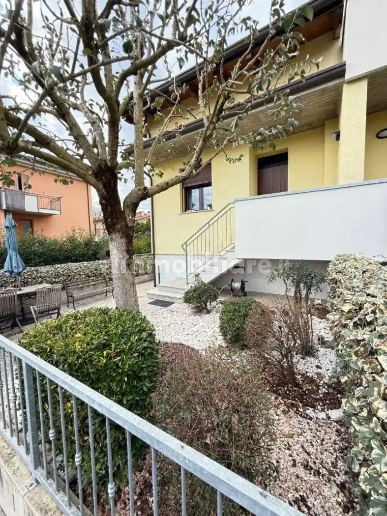 Villetta a schiera in vendita a Imola