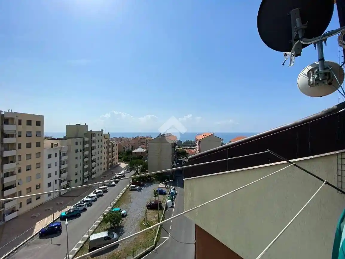 Appartamento in vendita a Savona