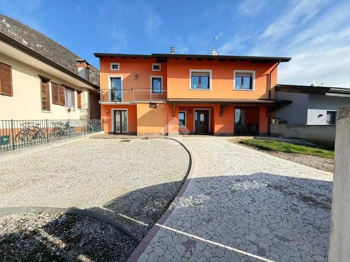 Casa indipendente in vendita a Nimis