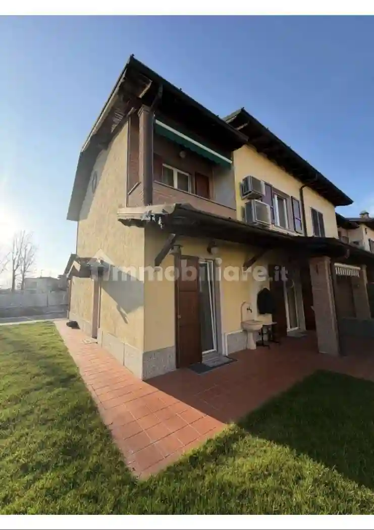 Villetta a schiera - foto 2