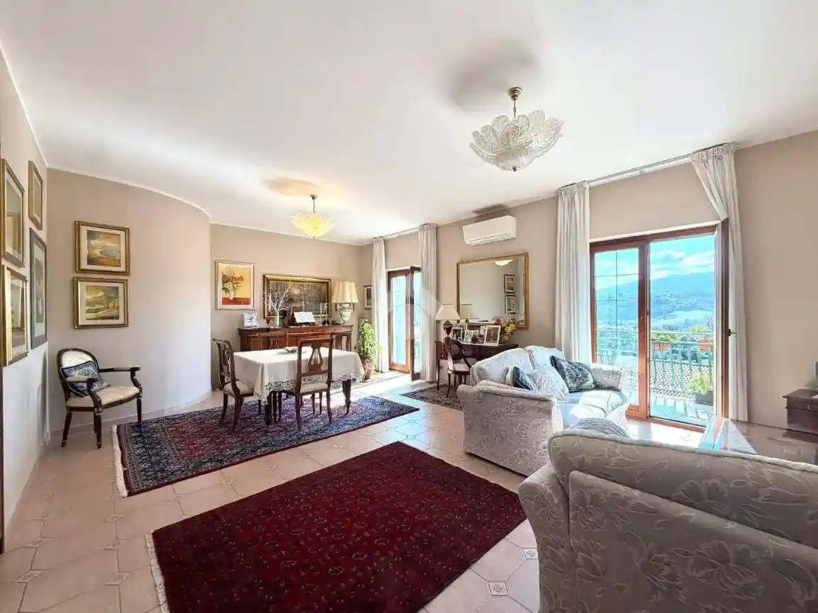 Appartamento in vendita a Cosenza